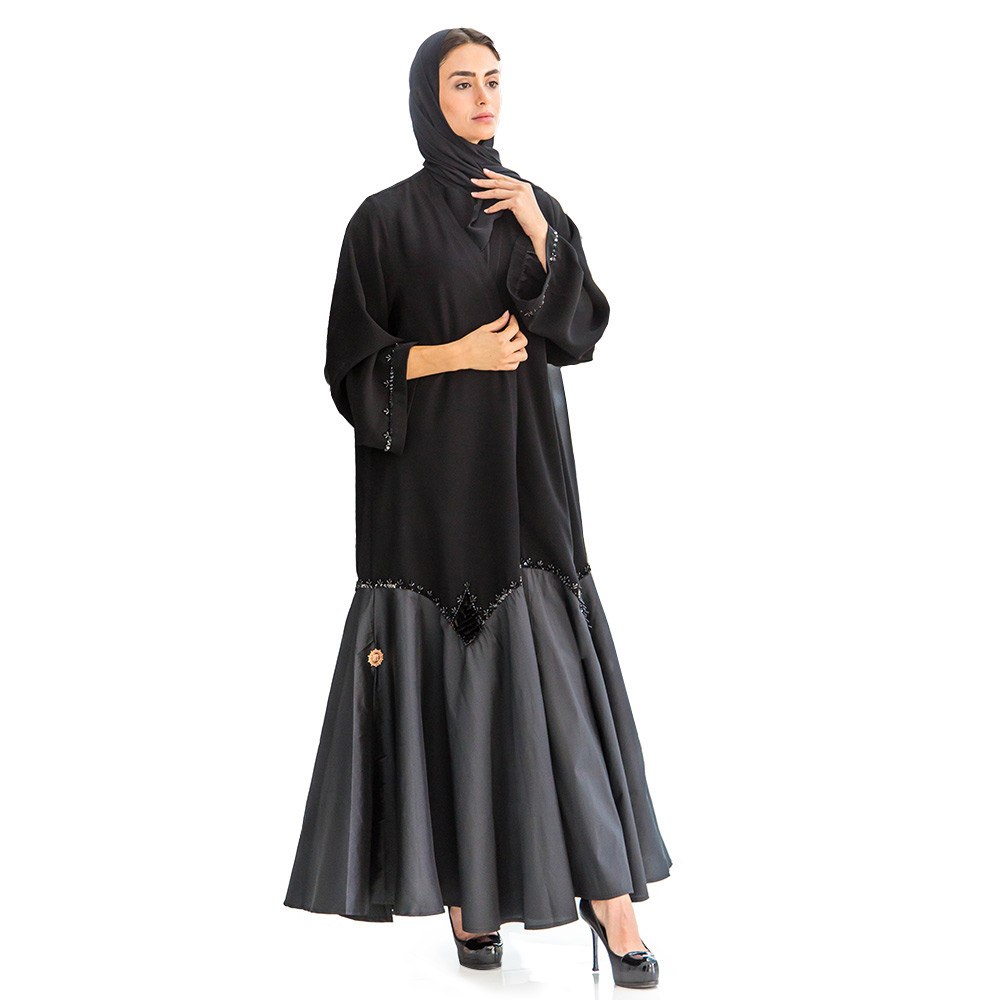 Motahajiba abaya on sale